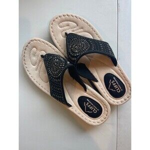 Cliffs White Mountain Women’s Sandals Size 8.5 Black Memory Foam New